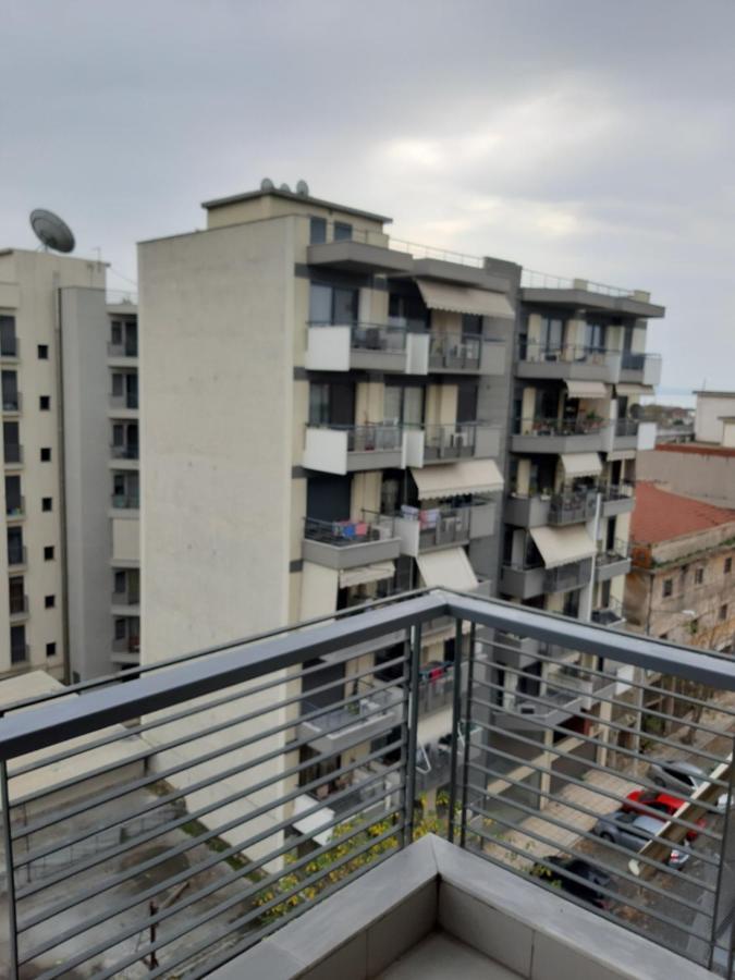 Kosmos Service Apartment Open View 2 Tessalónica Exterior foto